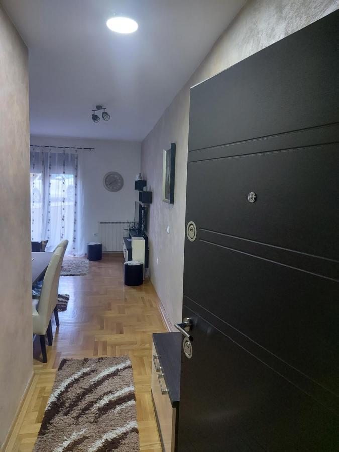 즐라티보 Apartman Vukan Petica 아파트 외부 사진